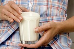 เด็กผู้หญิงลดน้ำหนักด้วย kefir